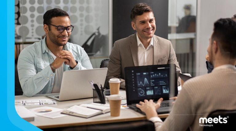 Melhorando a gestão de projetos internos com CRM